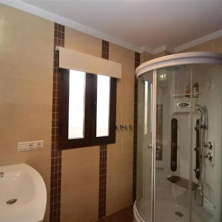 Away,3 Bedroom Villa, Private Pool, Sea Views, Nerja * マラガ
