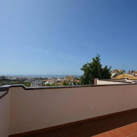 Away,3 Bedroom Villa, Private Pool, Sea Views, Nerja ヴィラ マラガ